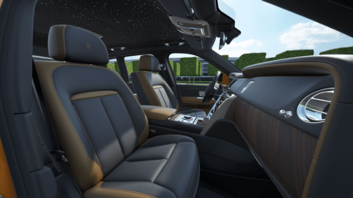 Another close up of the rolls royce cullinan interior.